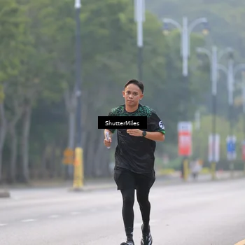 Runner Photo 8168321