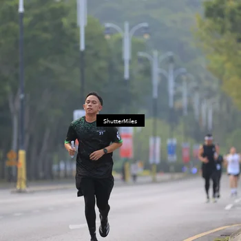 Runner Photo 8168331
