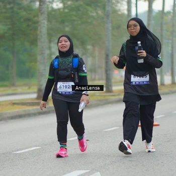 Runner Photo 8168404