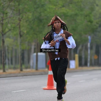 Runner Photo 8168541