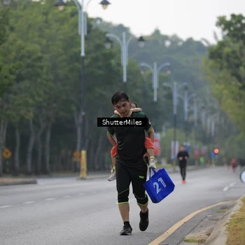 Runner Photo 8168542