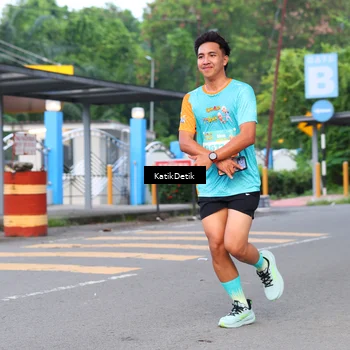 Runner Photo 8168699