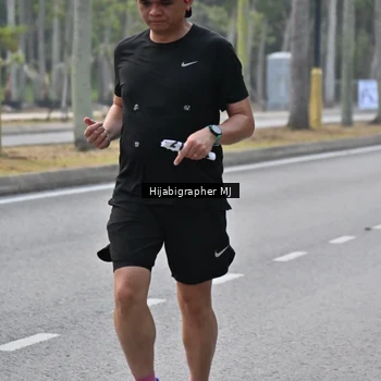 Runner Photo 8168860