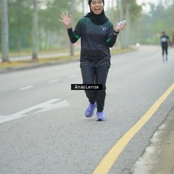 Runner Photo 8168892