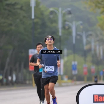 Runner Photo 8168893
