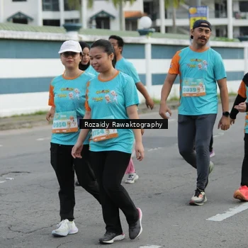 Runner Photo 8168933
