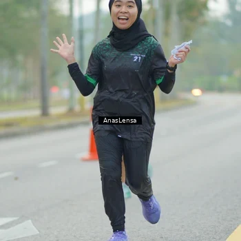 Runner Photo 8168956