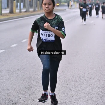 Runner Photo 8168998