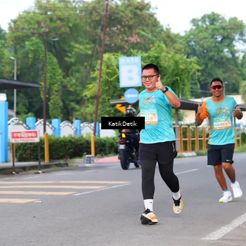 Runner Photo 8169240