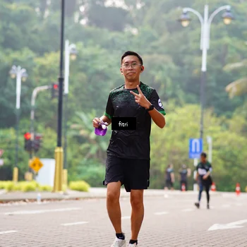 Runner Photo 8169311