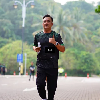 Runner Photo 8169318