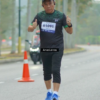 Runner Photo 8169352