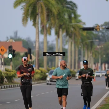 Runner Photo 8169376
