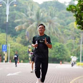 Runner Photo 8169523