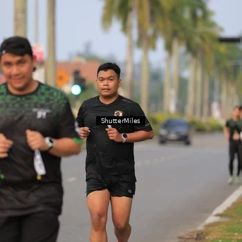 Runner Photo 8169524
