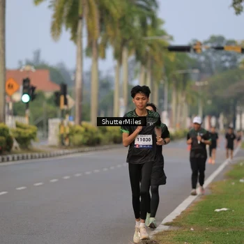 Runner Photo 8169536