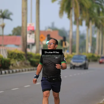 Runner Photo 8169642