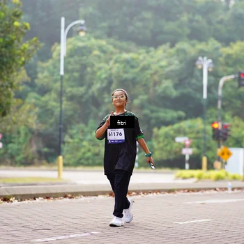 Runner Photo 8169697