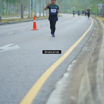 Runner Photo 8169853
