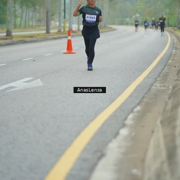 Runner Photo 8169859