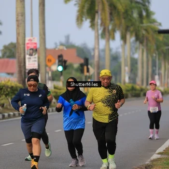 Runner Photo 8169870