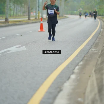 Runner Photo 8169933