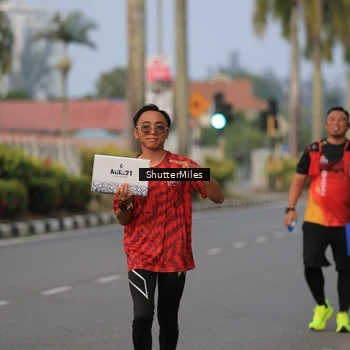 Runner Photo 8169992