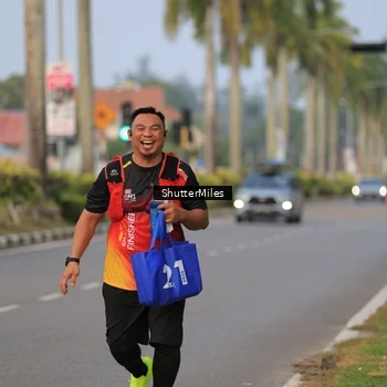 Runner Photo 8170011