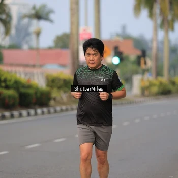 Runner Photo 8170018