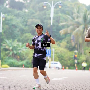 Runner Photo 8170089