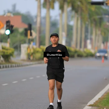 Runner Photo 8170104