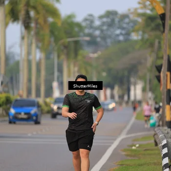 Runner Photo 8170194