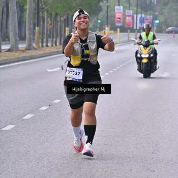Runner Photo 8170258