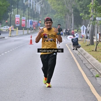 Runner Photo 8170345