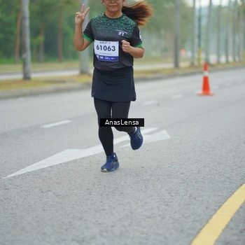 Runner Photo 8170349