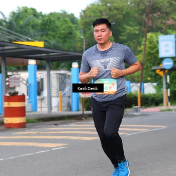 Runner Photo 8170368