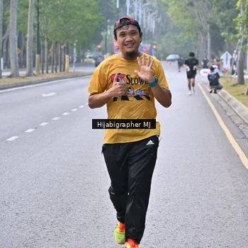 Runner Photo 8170379
