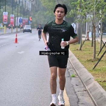Runner Photo 8170397