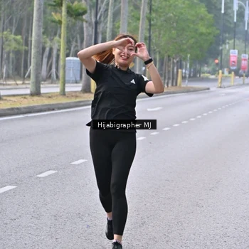 Runner Photo 8170415