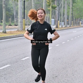 Runner Photo 8170432