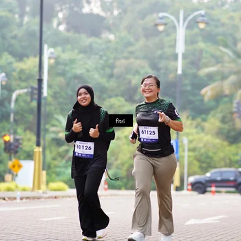 Runner Photo 8170438