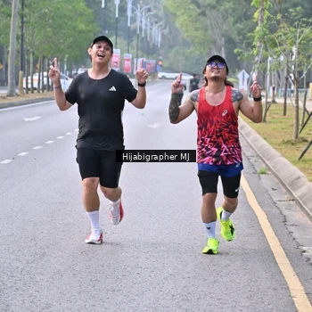 Runner Photo 8170459