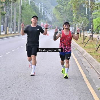 Runner Photo 8170464