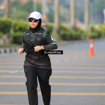 Runner Photo 8170469