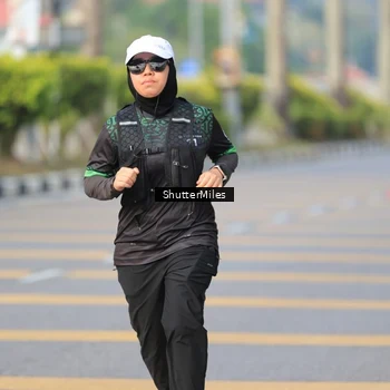 Runner Photo 8170474