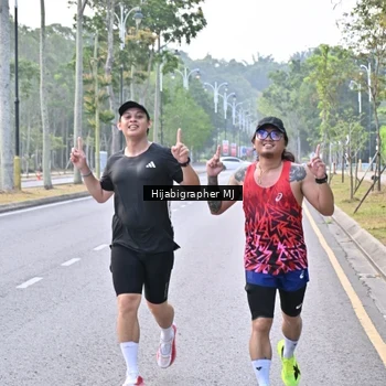 Runner Photo 8170487