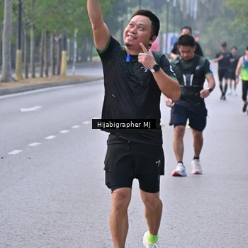 Runner Photo 8170573