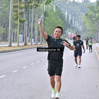 Runner Photo 8170592