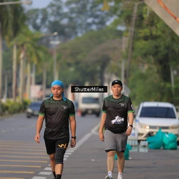Runner Photo 8170615