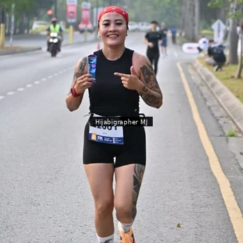 Runner Photo 8170696